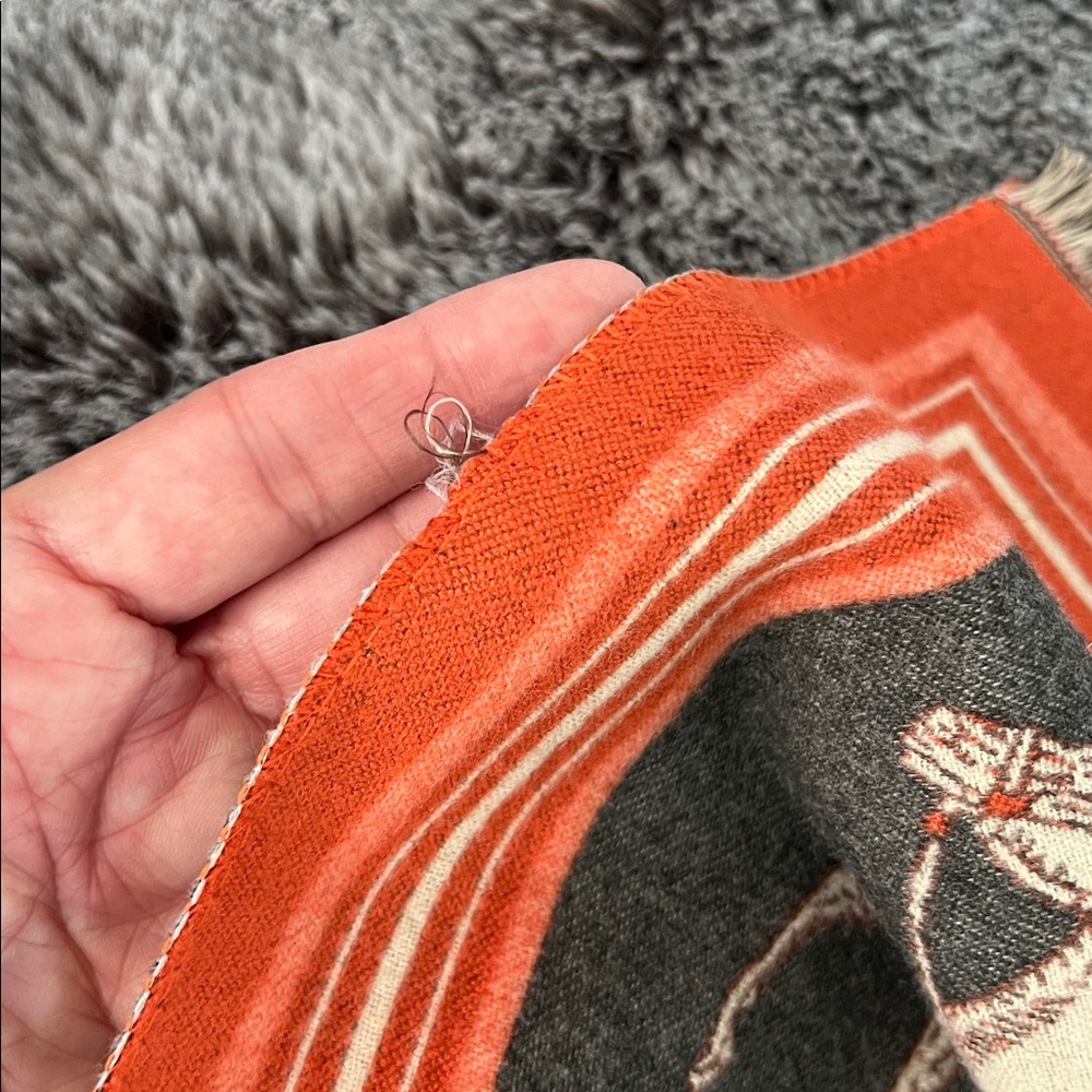 Equestrian Patterned Scarf/Throw - Picture 7 of 7